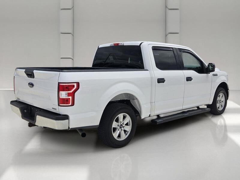 Used 2020 Oxford White FORD XLT 2WD SUPERCREW 5.5