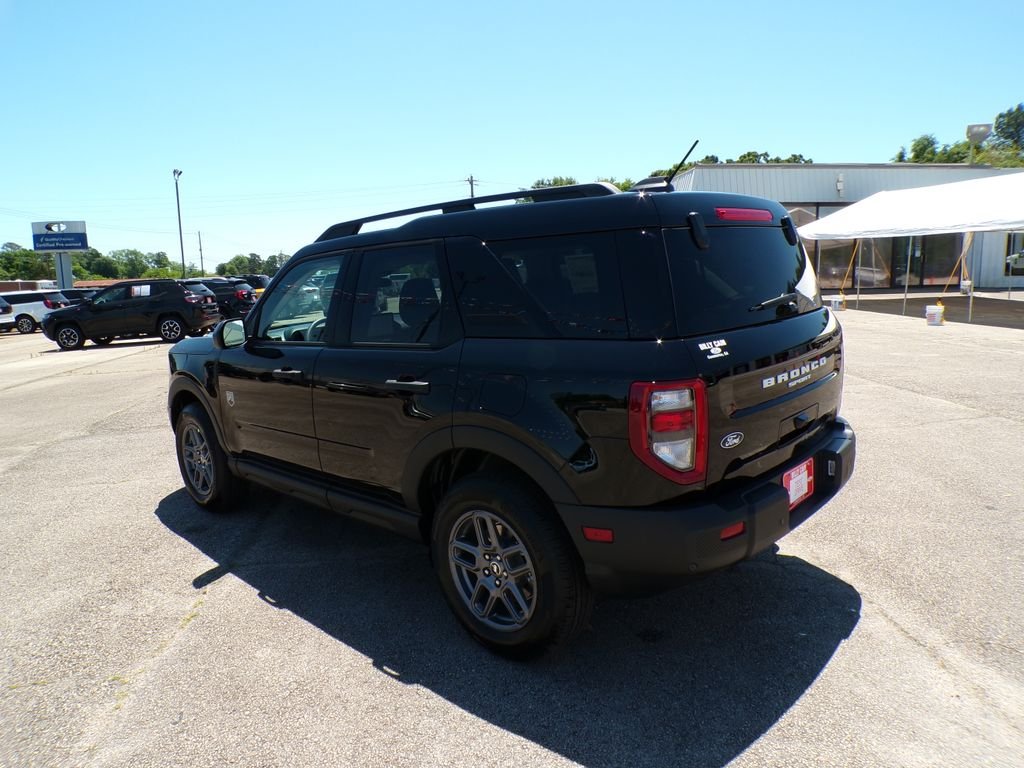 New 2026 Shadow Black Ford Big Bend® image 5