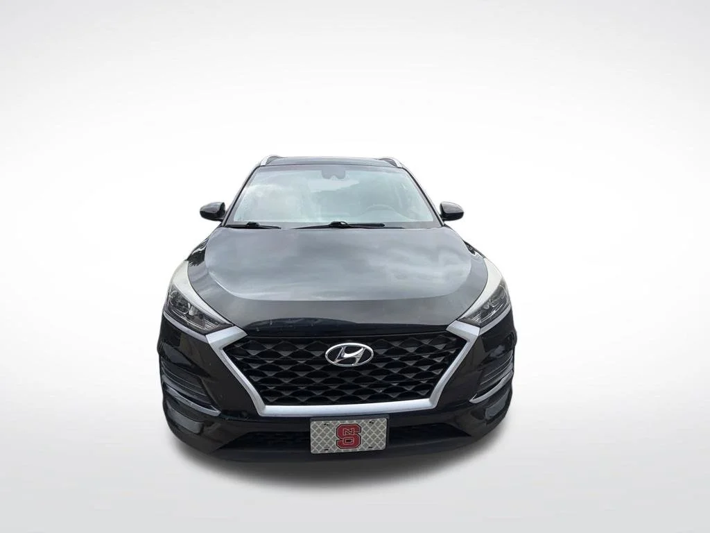 Used 2019 Black Noir Pearl Hyundai Value image 3