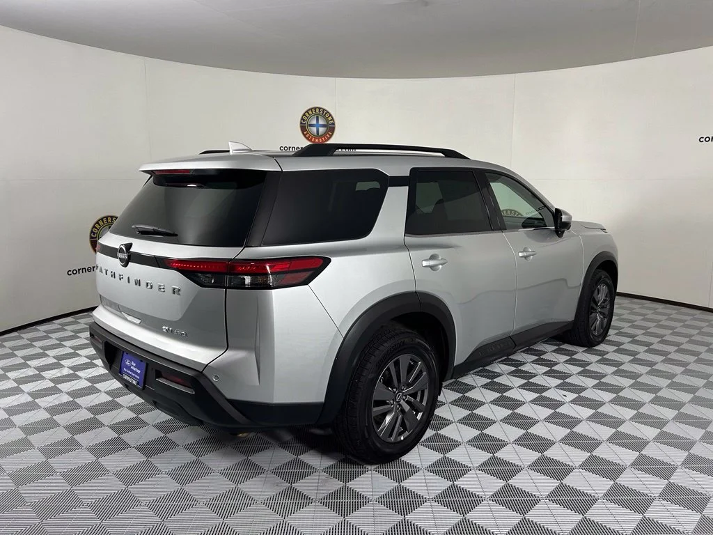 Used 2024 Silver Nissan SV image 16