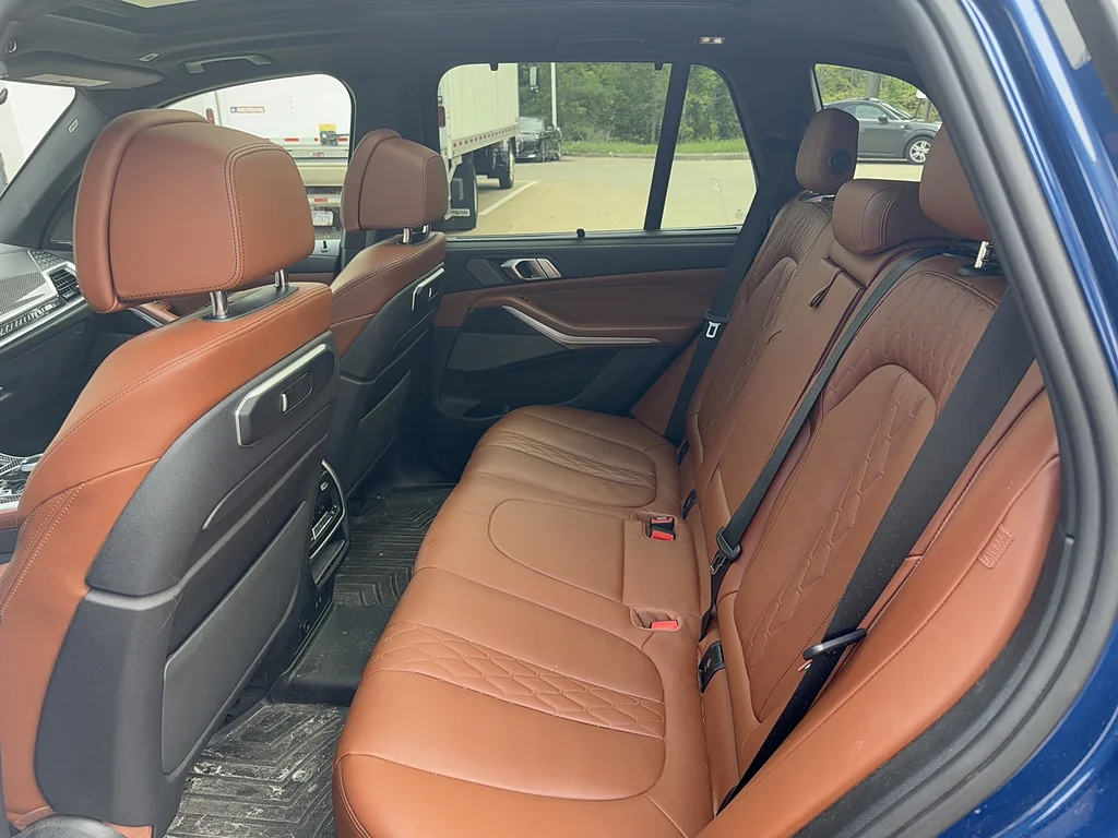 Certified Used 2024 BLUE BMW M60i image 6