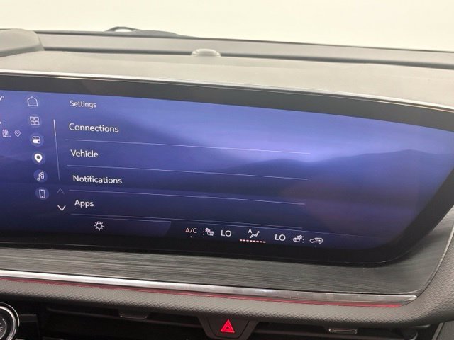 Used 2025 Red Buick Preferred image 34