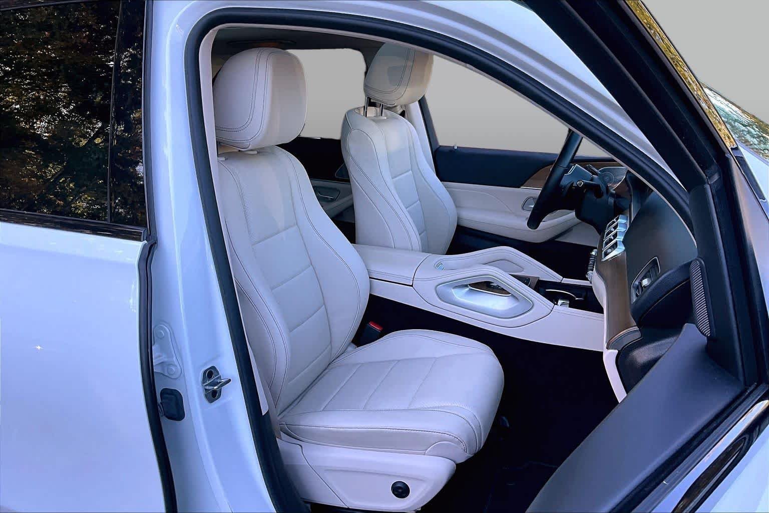 Used 2023 Polar White Mercedes-Benz GLE 450 image 8
