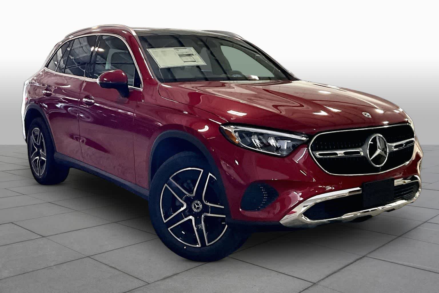 Used 2026 MANUFAKTUR Patagonia Red Metallic Mercedes-Benz GLC 300 image 2