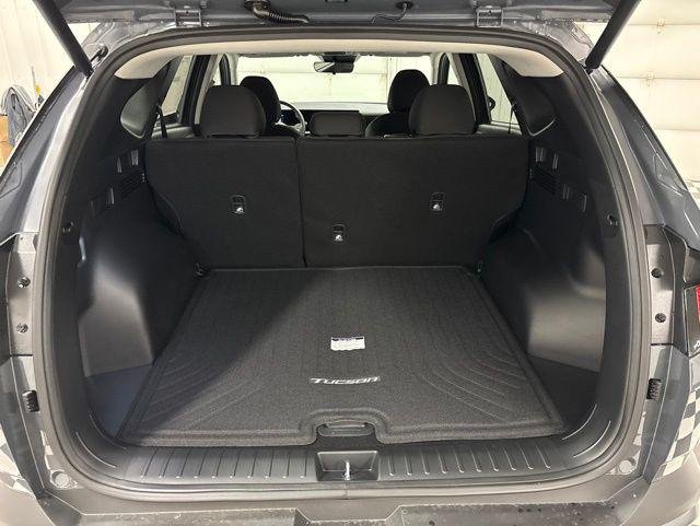New 2026 Gray Hyundai SEL AWD image 28