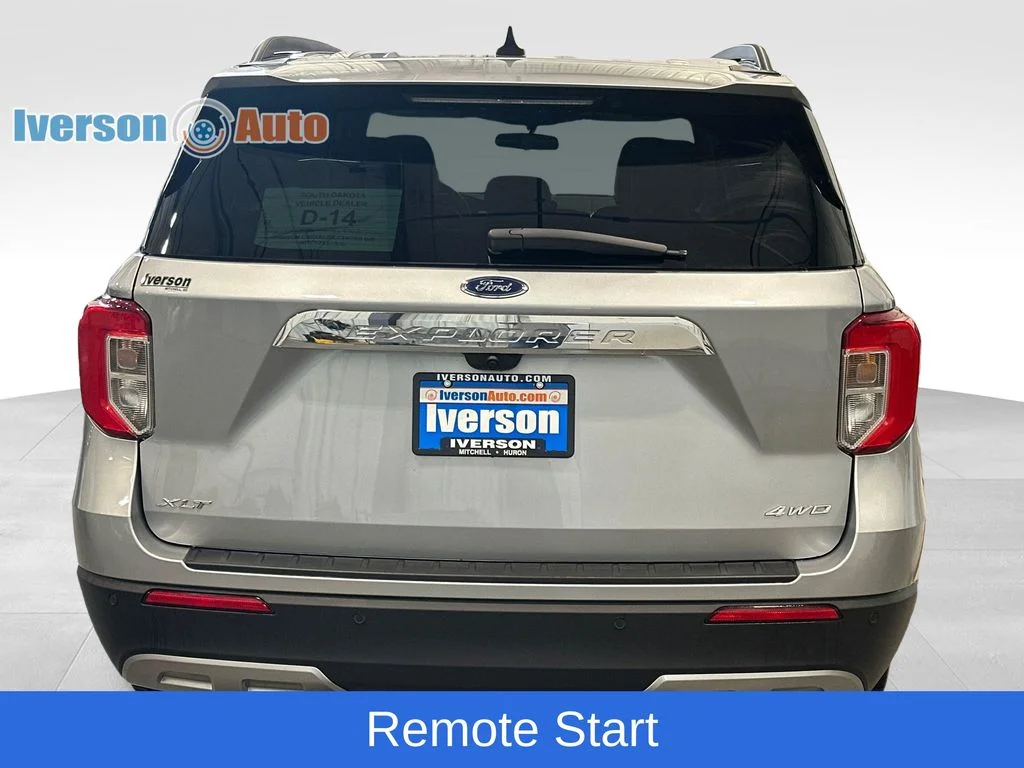 Used 2024 Silver Ford XLT image 8