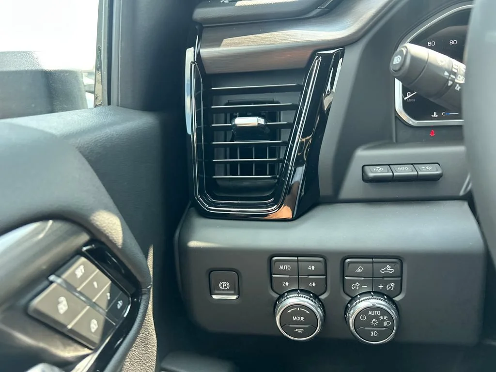 2026 GMC Sierra 2500HD AT4 - Photo 21