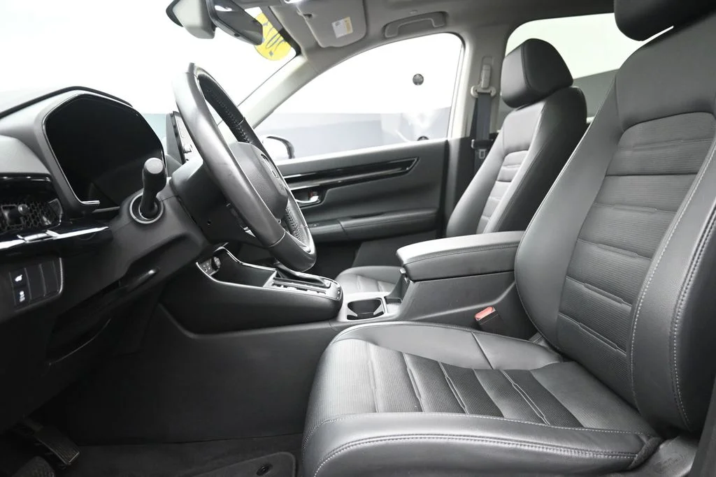 Used 2023 Silver Honda EX-L image 18