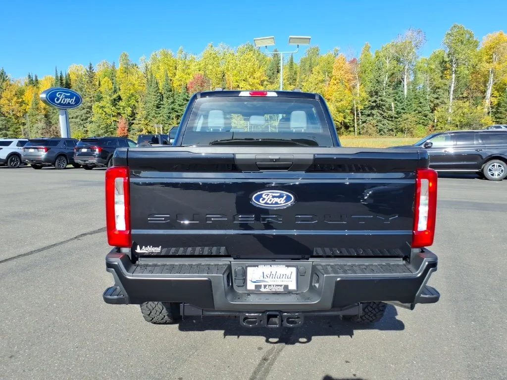 New 2027 Agate Black Metallic Ford F-350® XL image 6