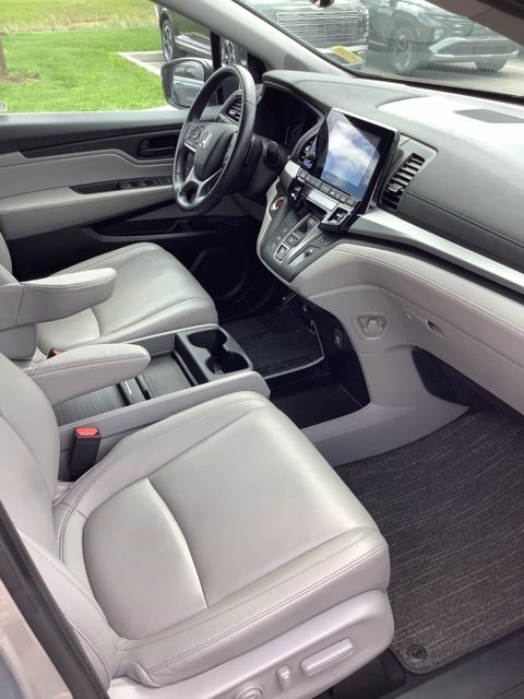 2024 Honda Odyssey EX-L - Photo 22