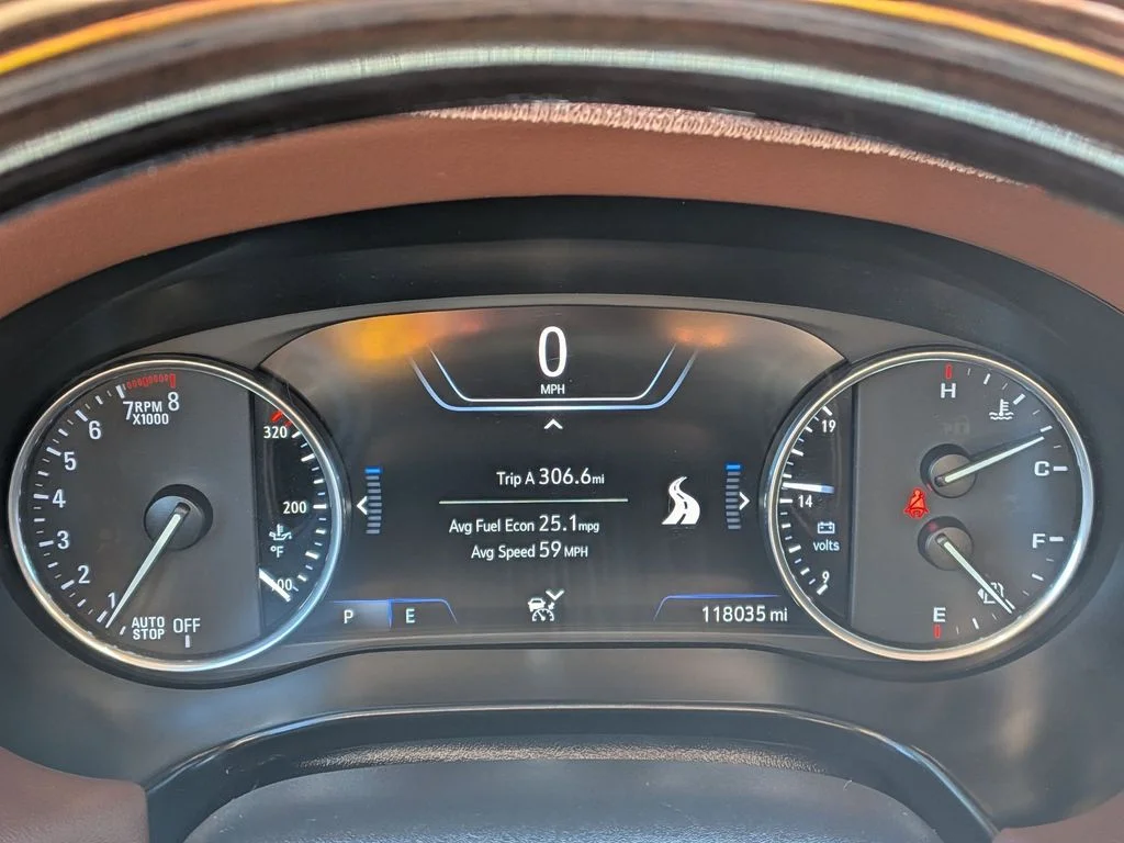 Used 2020 RICH GARNET METALLIC Buick Avenir image 11