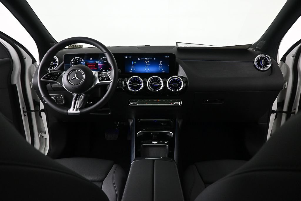 Certified Used 2026 White Mercedes-Benz GLA 250 image 17