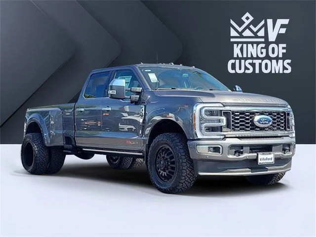 2025 Ford F-350 Platinum 4x4 Crew Cab 8' Box DRW's photo