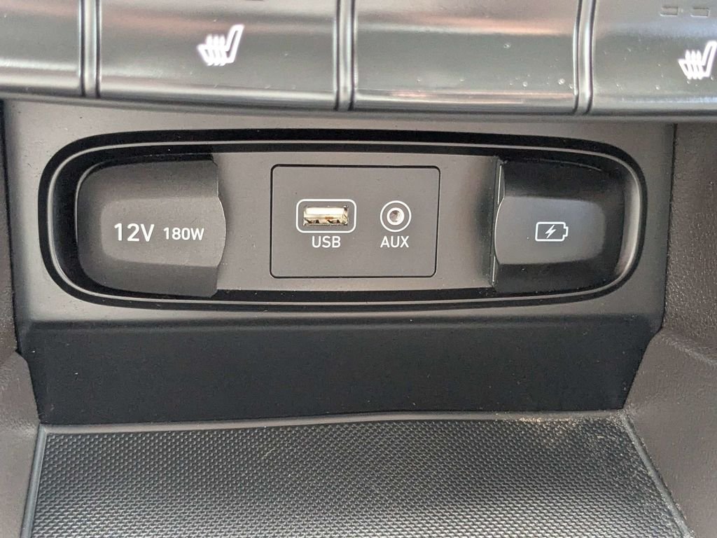 Used 2019 Silver Hyundai SEL Plus image 24