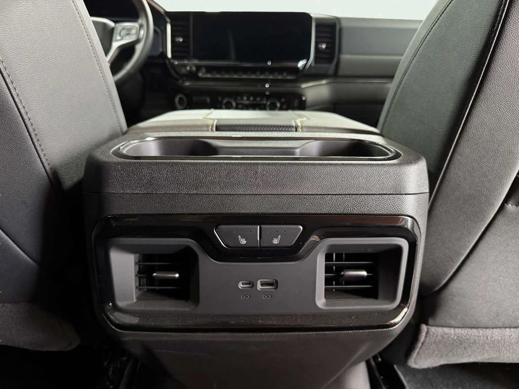 2025 Chevrolet Silverado 1500 ZR2 - Photo 16