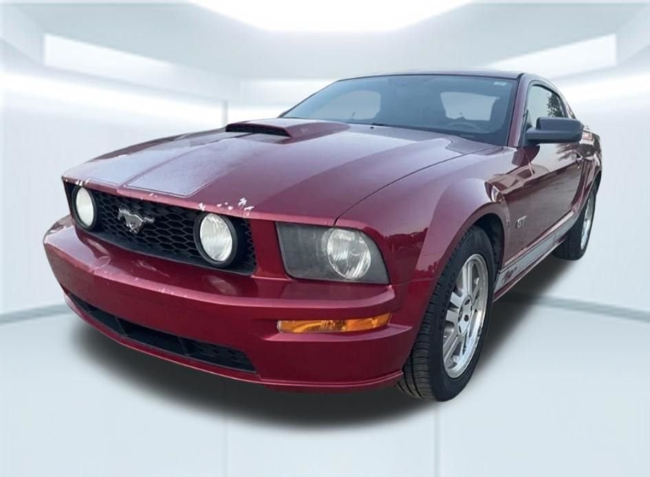 Used 2006 Redfire Clearcoat Metallic Ford GT Deluxe image 4