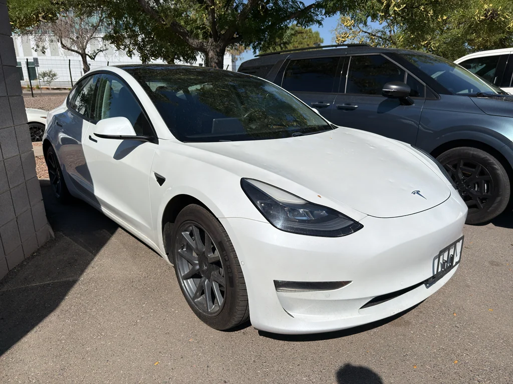 Used 2021 Pearl White Multi-Coat Tesla Long Range image 3