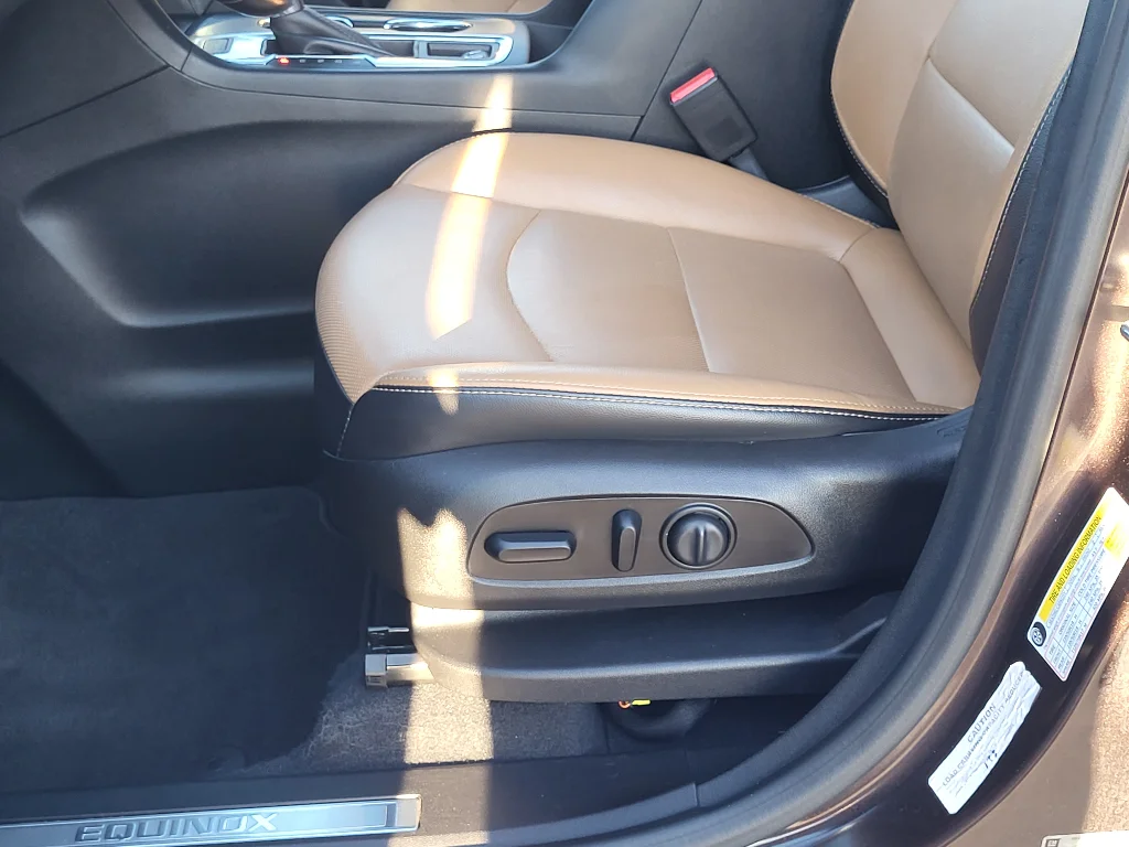 Used 2020 Chocolate Metallic Chevrolet Premier image 20