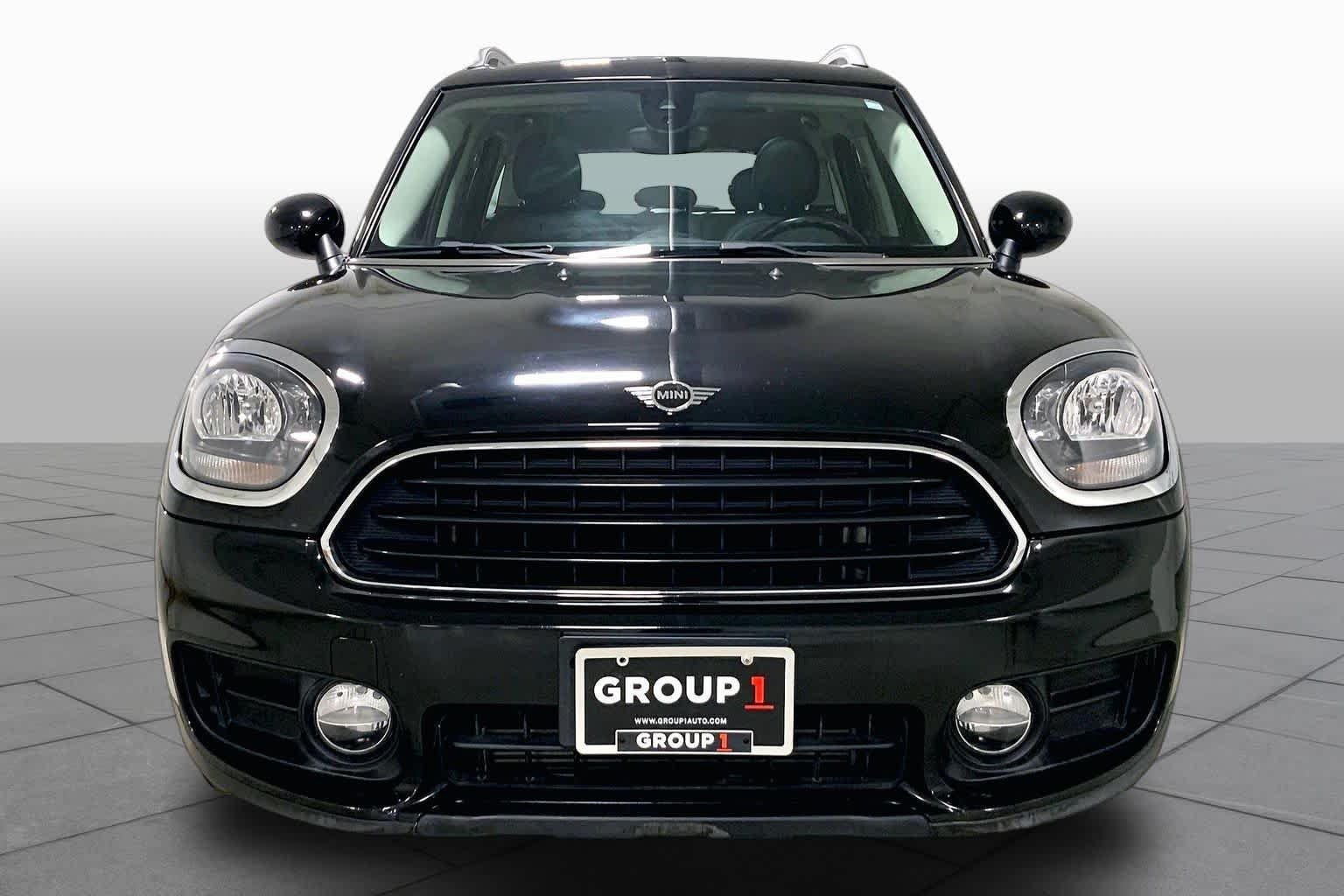 Used 2019 Midnight Black Metallic MINI Cooper image 3