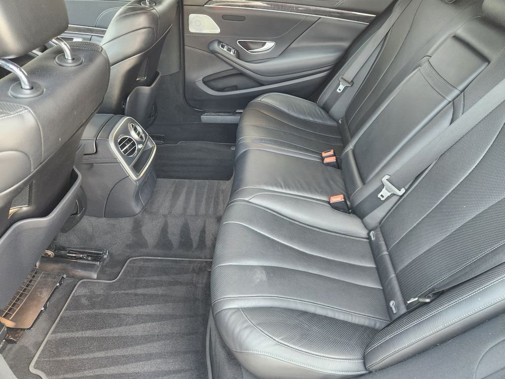 Used 2018 designo Diamond White Mercedes-Benz S 450 image 30