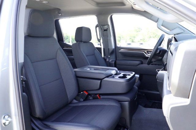 2026 Chevrolet Silverado 1500 LT - Photo 15
