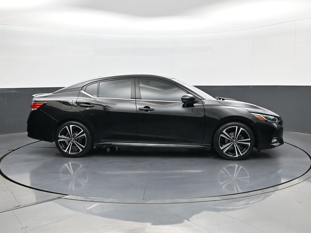 Used 2023 Black Nissan SR image 4