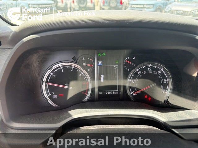2023 Toyota 4Runner TRD Off-Road Premium 4WD V6's photo