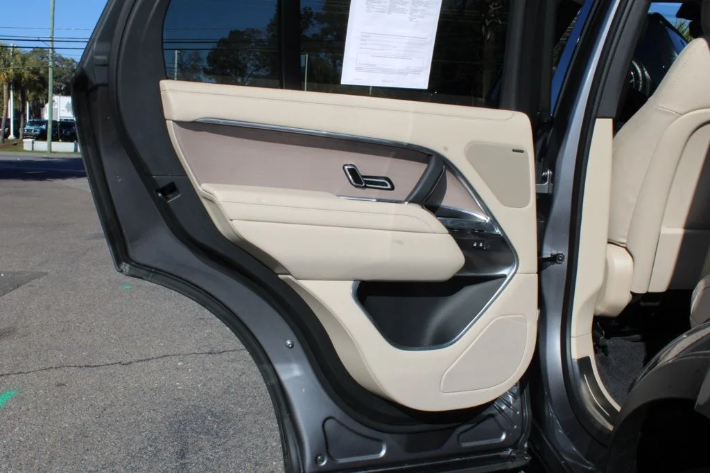 2023 Land Rover Range Rover SE - Photo 35