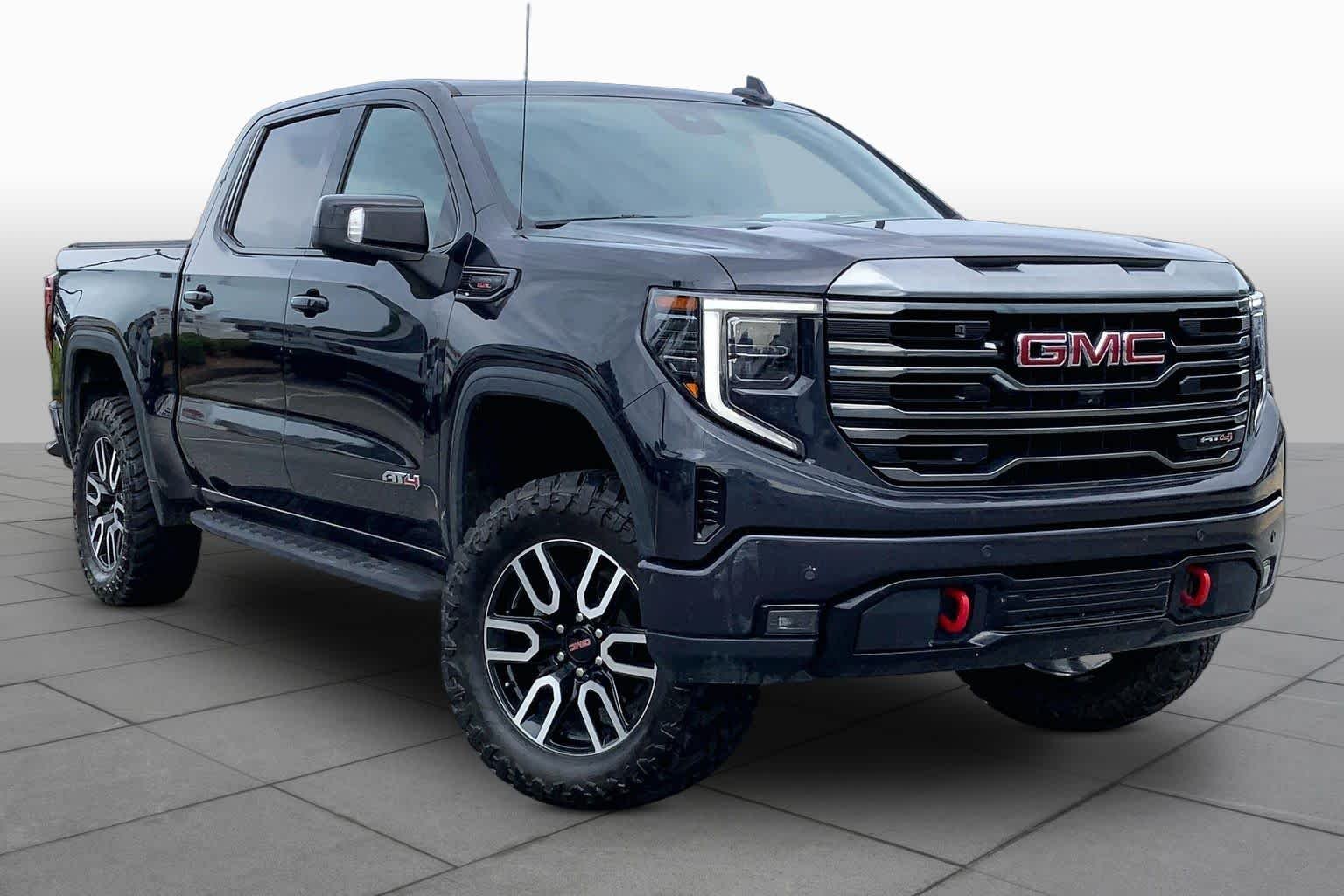 Used 2024 Titanium Rush Metallic GMC AT4 image 3