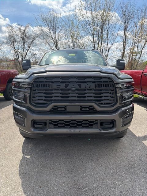 New 2026 Granite Crystal Metallic Clear-Coat Exterior Paint RAM Big Horn image 2