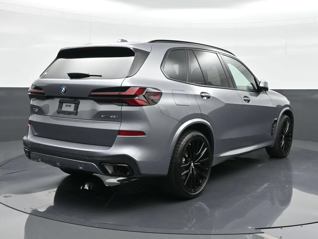 Certified Used 2024 Skyscraper Grey Metallic BMW xDrive40i image 14