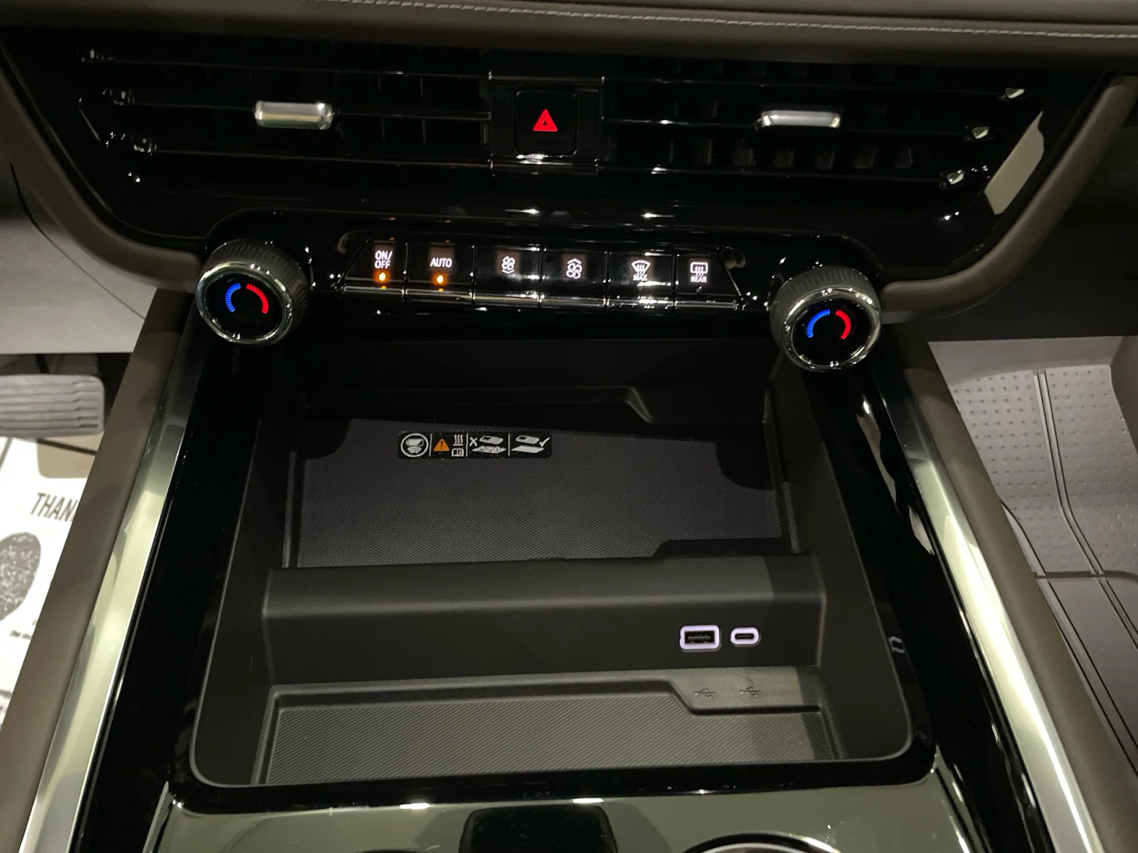 2026 Chevrolet Tahoe Z71 - Photo 22