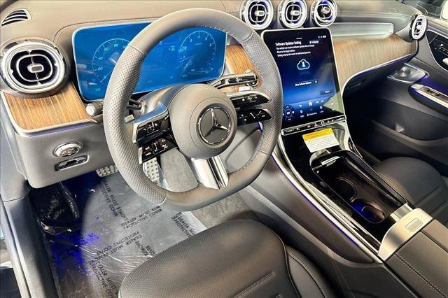 New 2026 Black Mercedes-Benz GLC 300 image 38