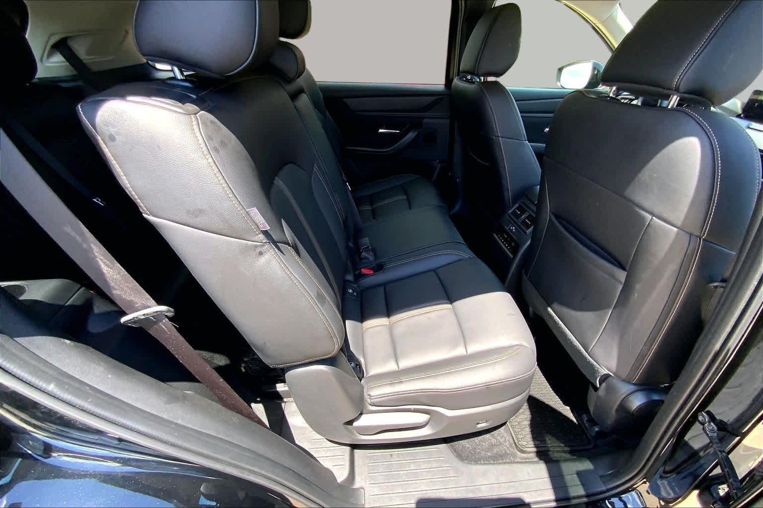 Certified Used 2026 Jet Black Mica Mazda Select image 18