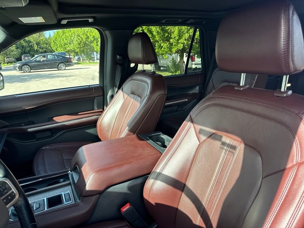 Used 2024 Black Ford Limited image 10