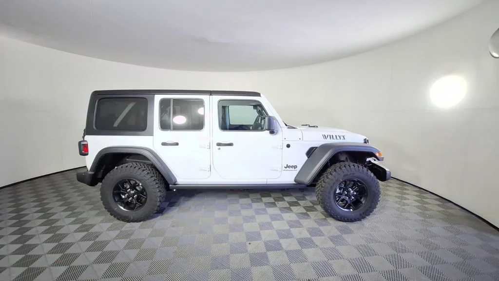 New 2026 Bright White Clear-Coat Exterior Paint Jeep Willys image 3