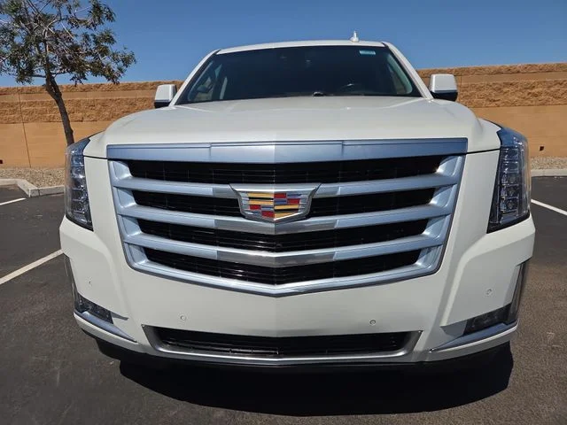 Used 2020 White Cadillac Luxury image 2
