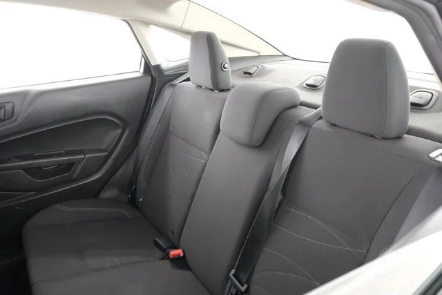 Used 2017 Gray Ford SE image 33