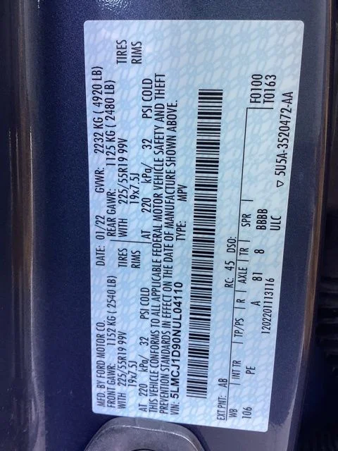 Used 2022 Blue Lincoln Standard image 37