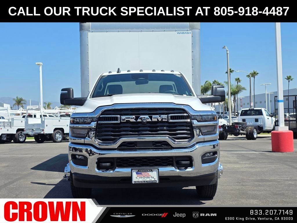 New 2025 Bright White Clear-Coat Exterior Paint RAM Tradesman image 3