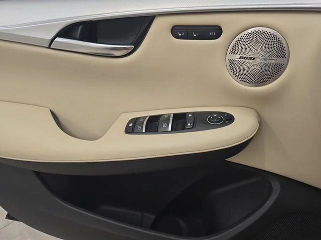 Used 2019 Black INFINITI ESSENTIAL image 35