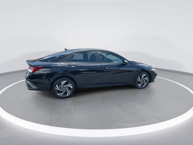Certified Used 2025 Black Hyundai SEL Sport image 8