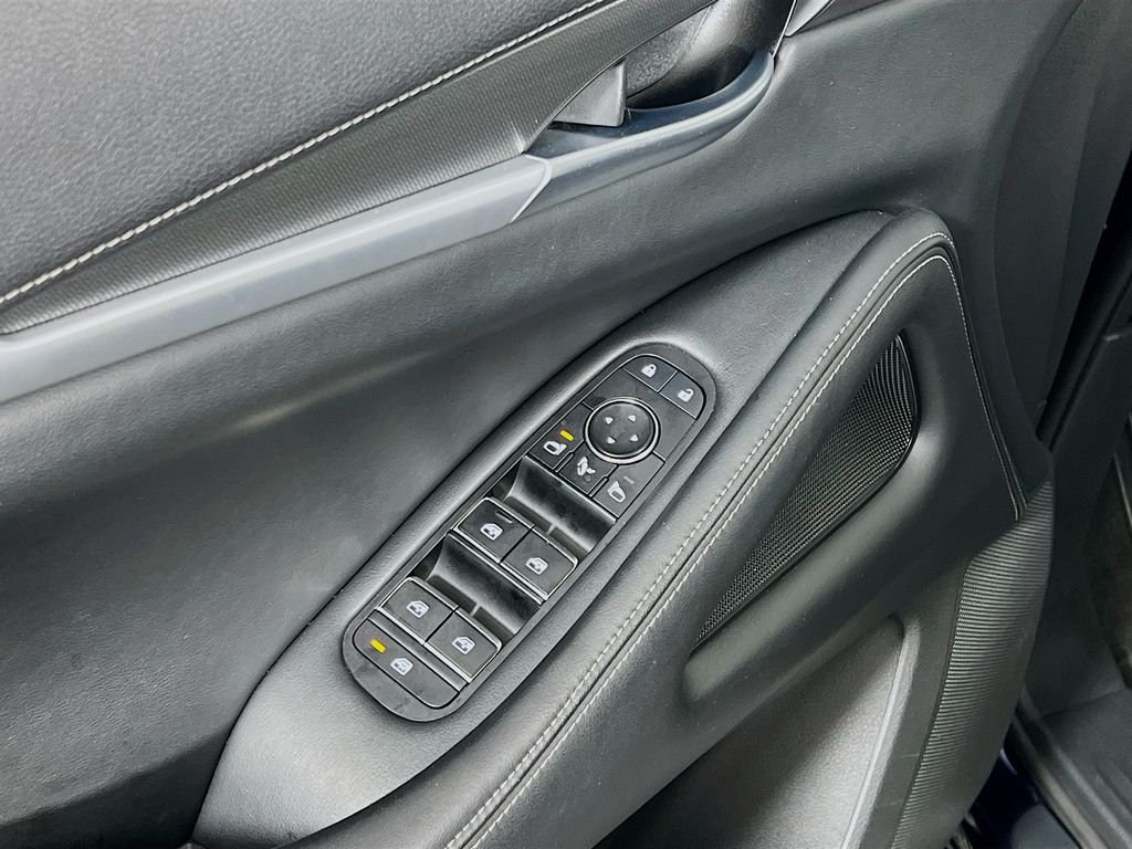 Used 2023 Blue INFINITI LUXE image 18
