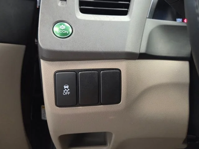 Used 2012  Honda LX image 29