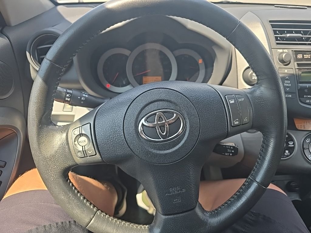 Used 2011 Blue Toyota Limited image 14