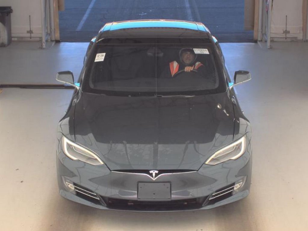 Used 2018 Tesla Model S 100D with VIN 5YJSA1E23JF286564 for sale in Parma, OH