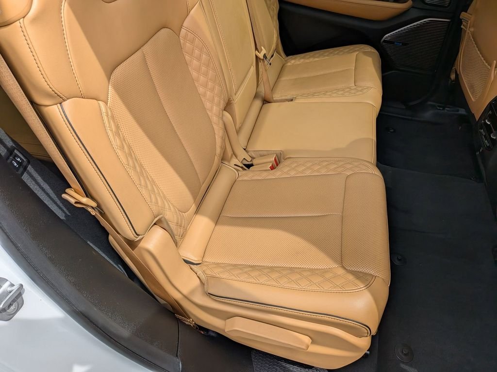 Used 2023 White Jeep Summit image 32