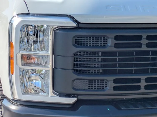 New 2026 Oxford White Ford F-250® XL image 10