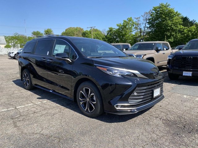 2026 Toyota Sienna Platinum