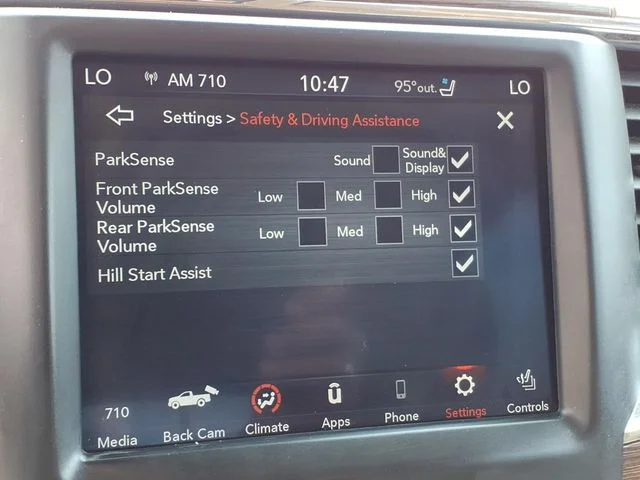 Used 2018 White Ram Laramie image 10